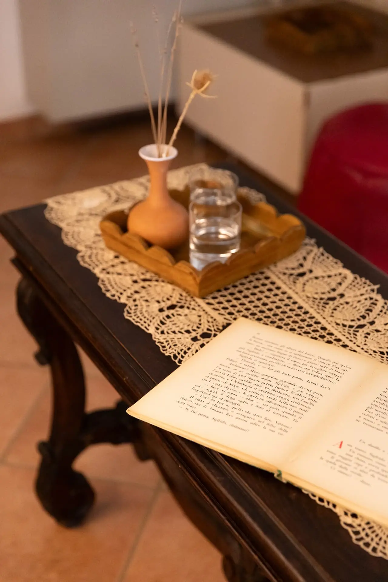Traditional Italian interior details